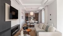 Living room of Flat for sale in  Madrid Capital  with Air Conditioner, Heating and Storage room