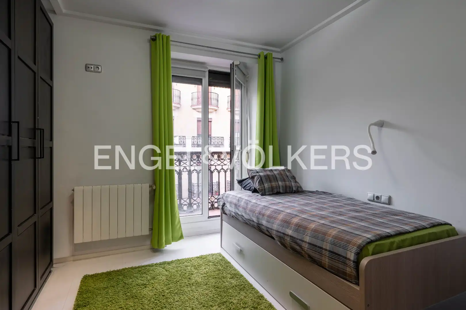 Bedroom of Flat for sale in Donostia - San Sebastián   with Heating and Balcony