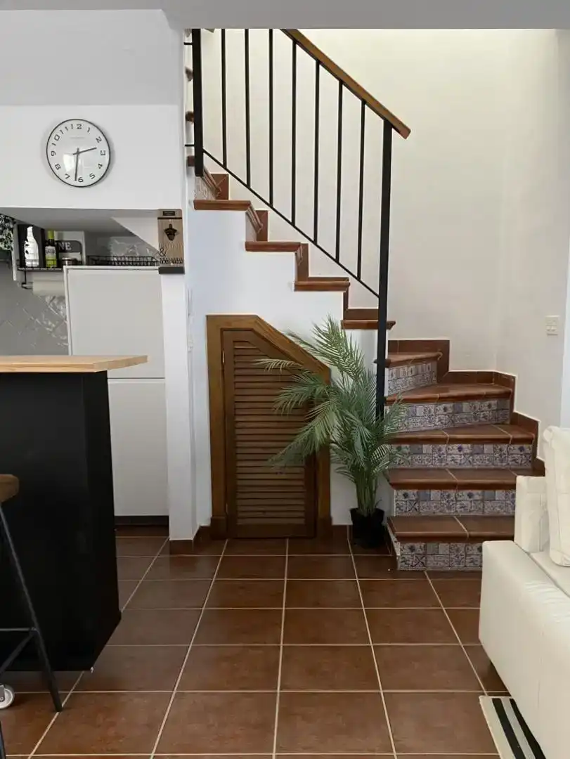 Wohnung zur Miete in El Ronquillo mit Klimaanlage, Parkett und Möbliert