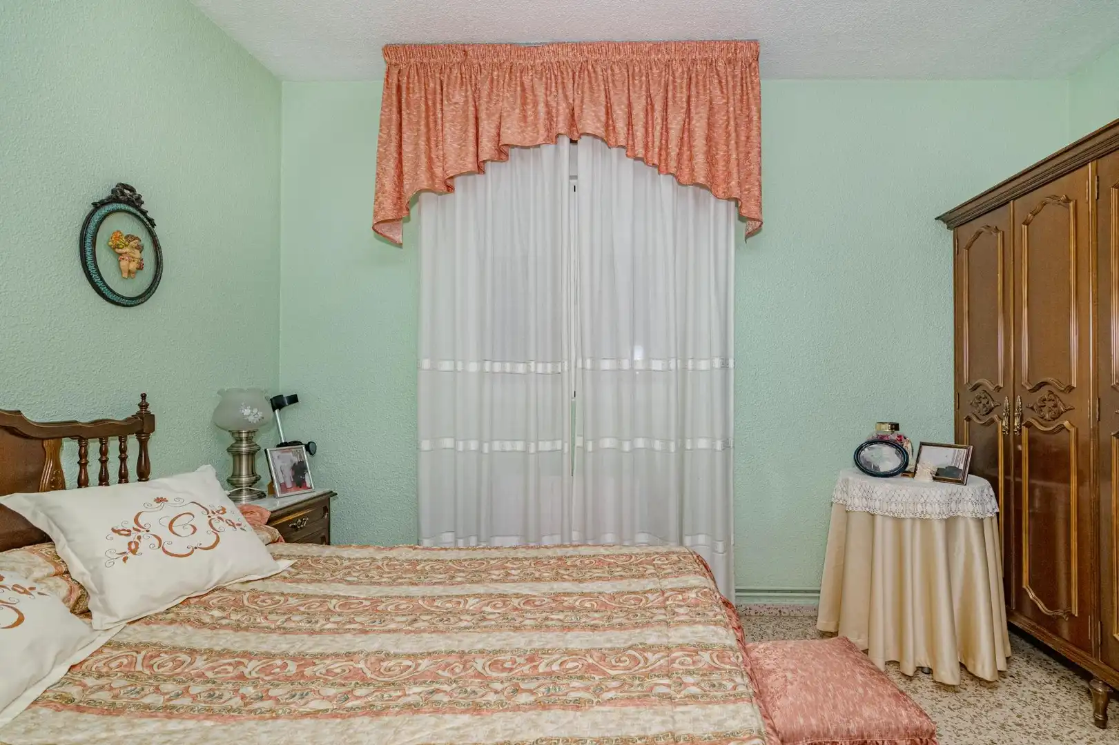 Habitación de Piso en venta en Granada con Aire acondicionado, Calefacción y Balcón