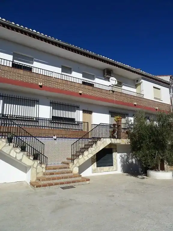 Vista exterior de Pis en venda en Diezma