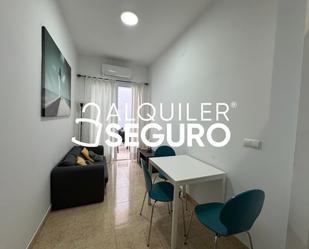 Sala d'estar de Casa o xalet de lloguer en La Pobla de Farnals amb Aire condicionat, Terrassa i Moblat