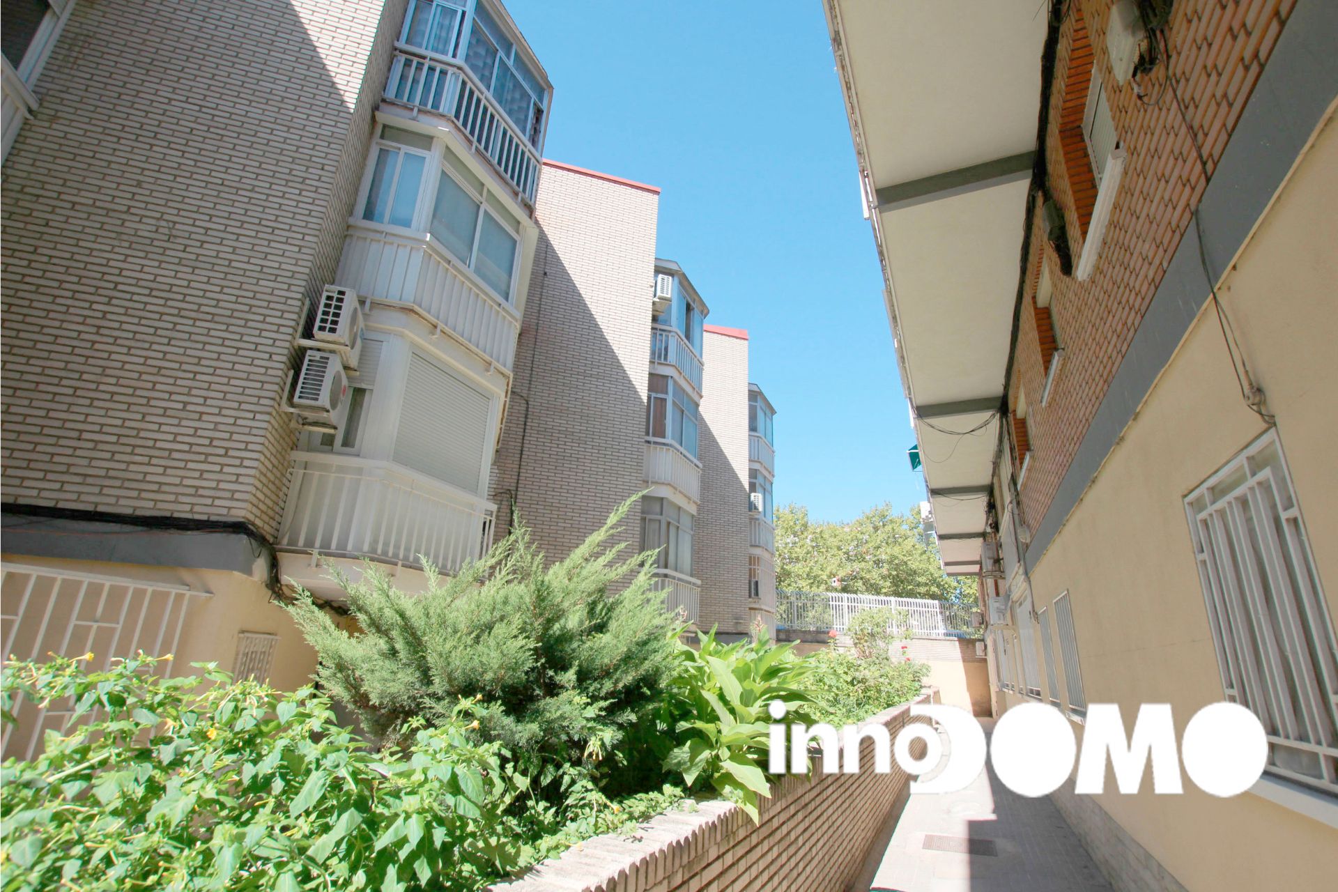 Exterior view of Planta baja for sale in Getafe  with Heating