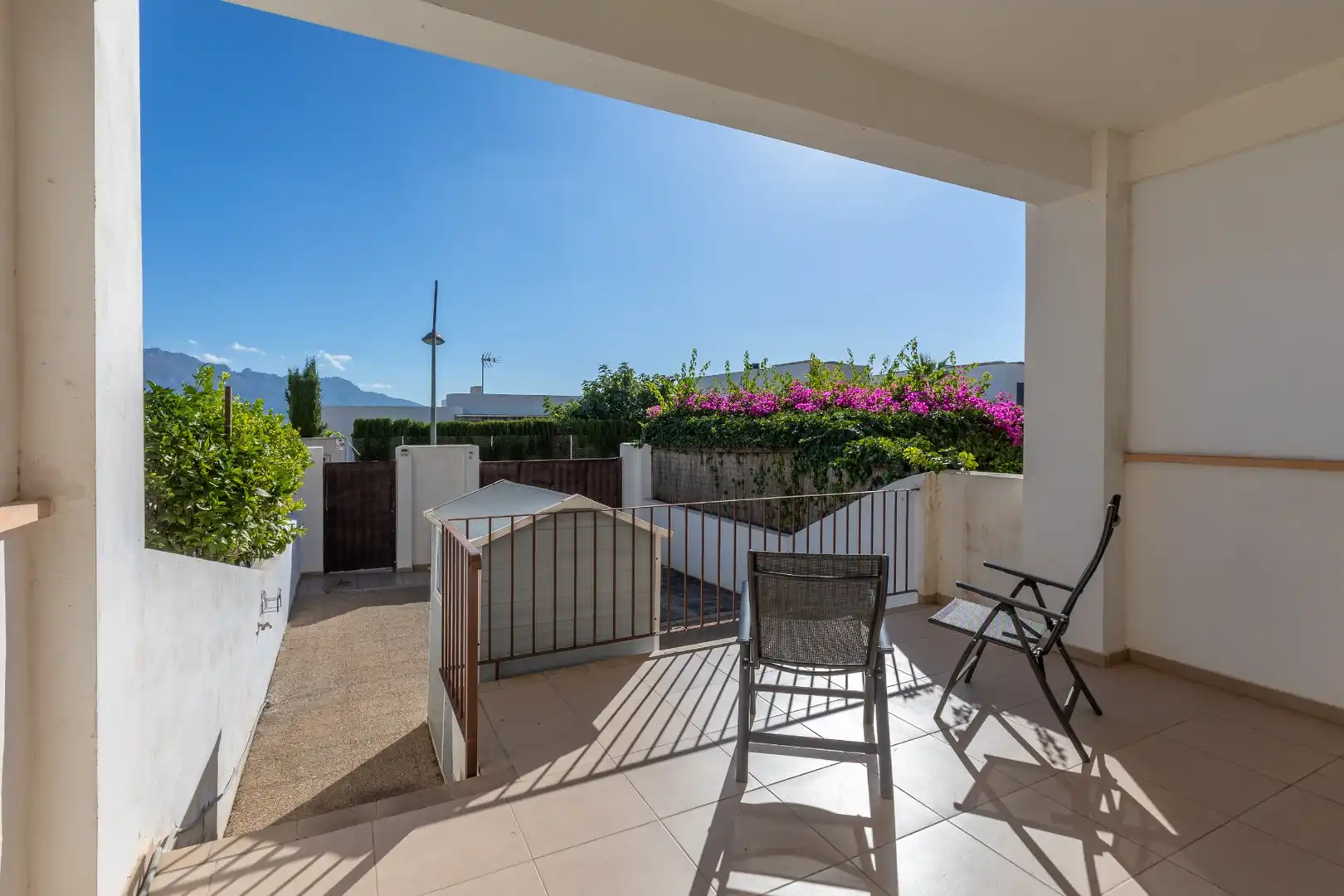 Terraced house with pool for sale in Carrer Rei Jaume I 10, imagen 2