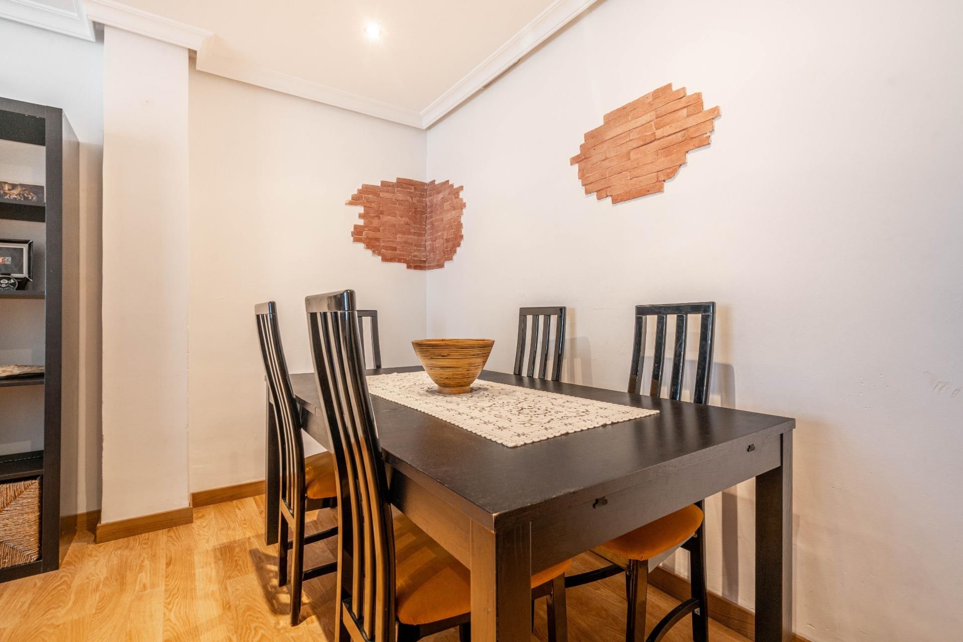 Dining room of Flat for sale in  Valencia Capital  with Air Conditioner, Parquet flooring and Terrace