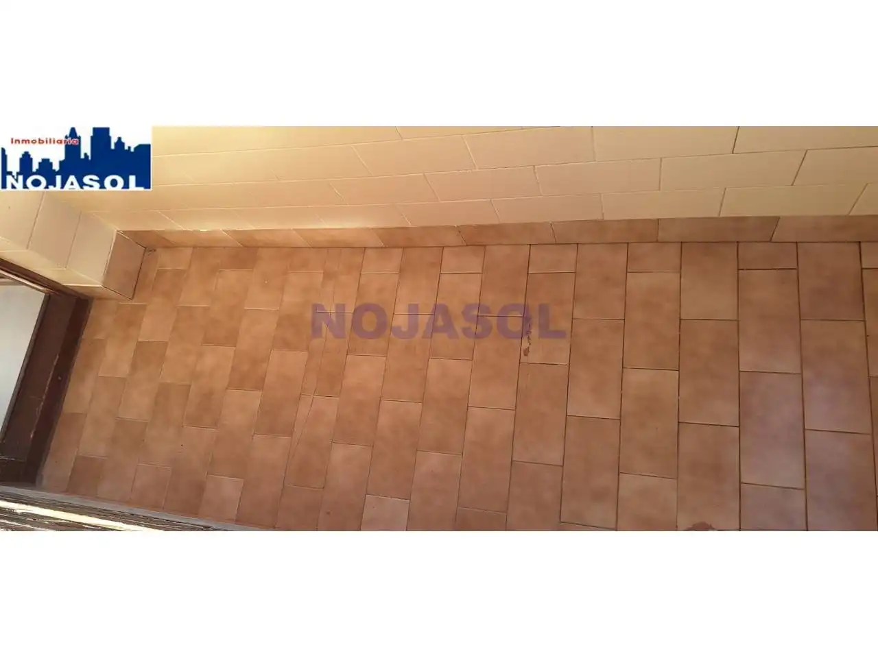 Dormitori de Dúplex de lloguer en Noja amb Calefacció, Terrassa i Moblat