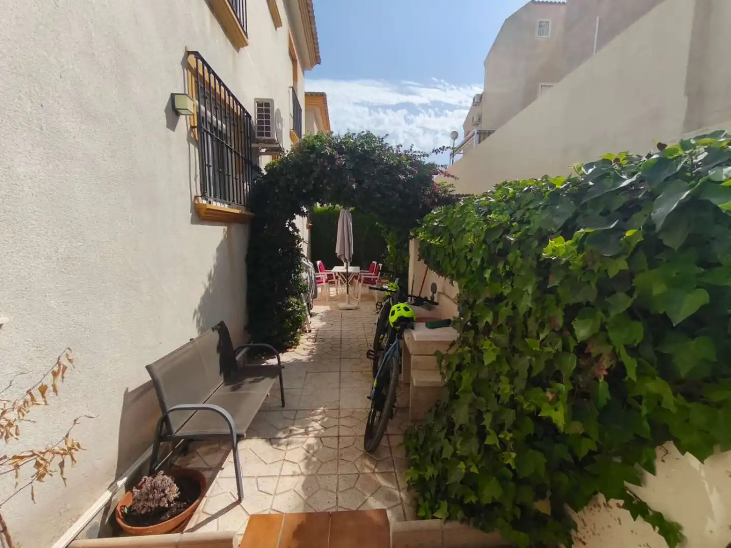 Jardí de Dúplex en venda en Orihuela amb Aire condicionat, Calefacció i Piscina