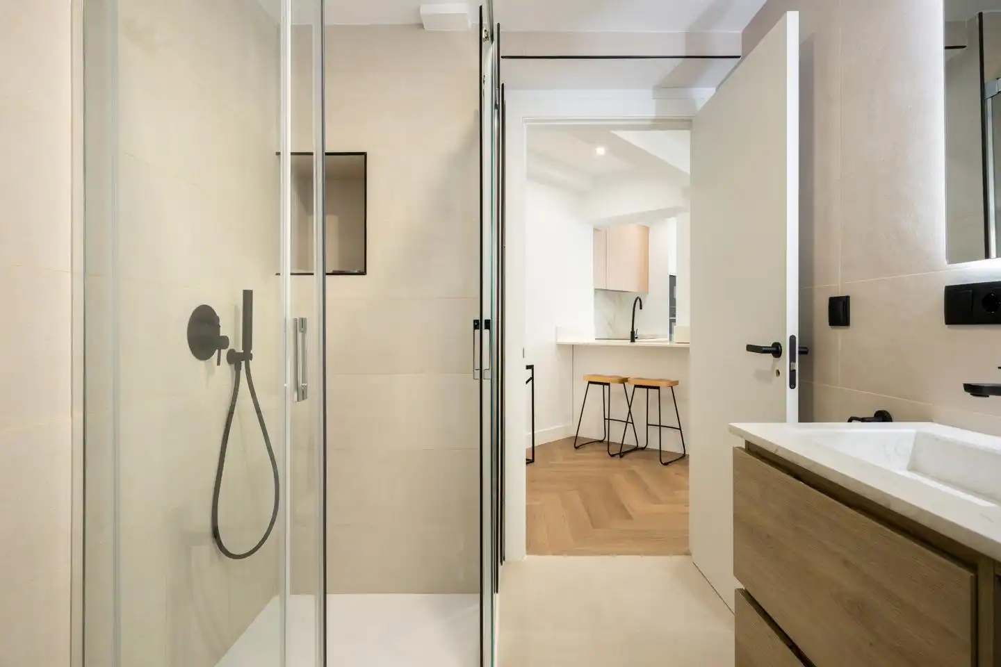 Bathroom of Ground floor for sale in A Coruña Capital   with Heating and Furnished