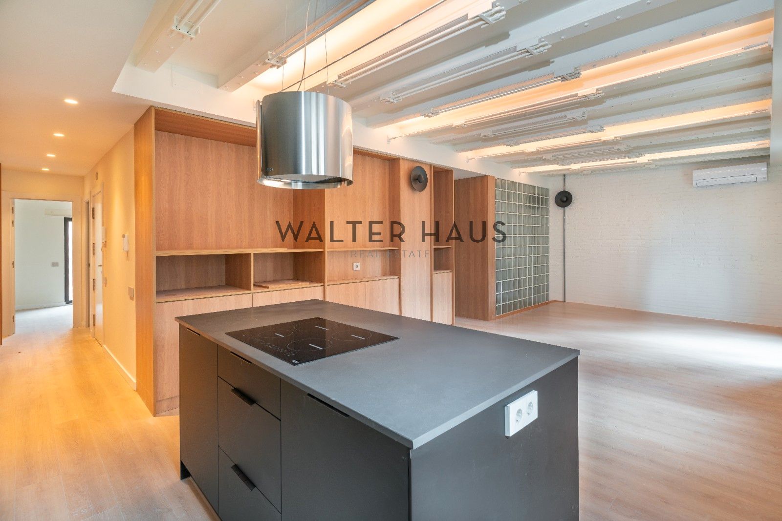 Kitchen of Duplex for sale in  Barcelona Capital  with Air Conditioner, Heating and Terrace