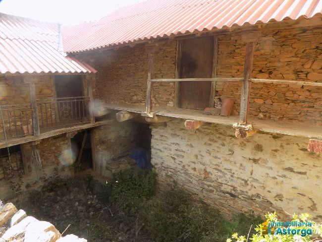 Vista exterior de Finca rústica en venta en Lucillo