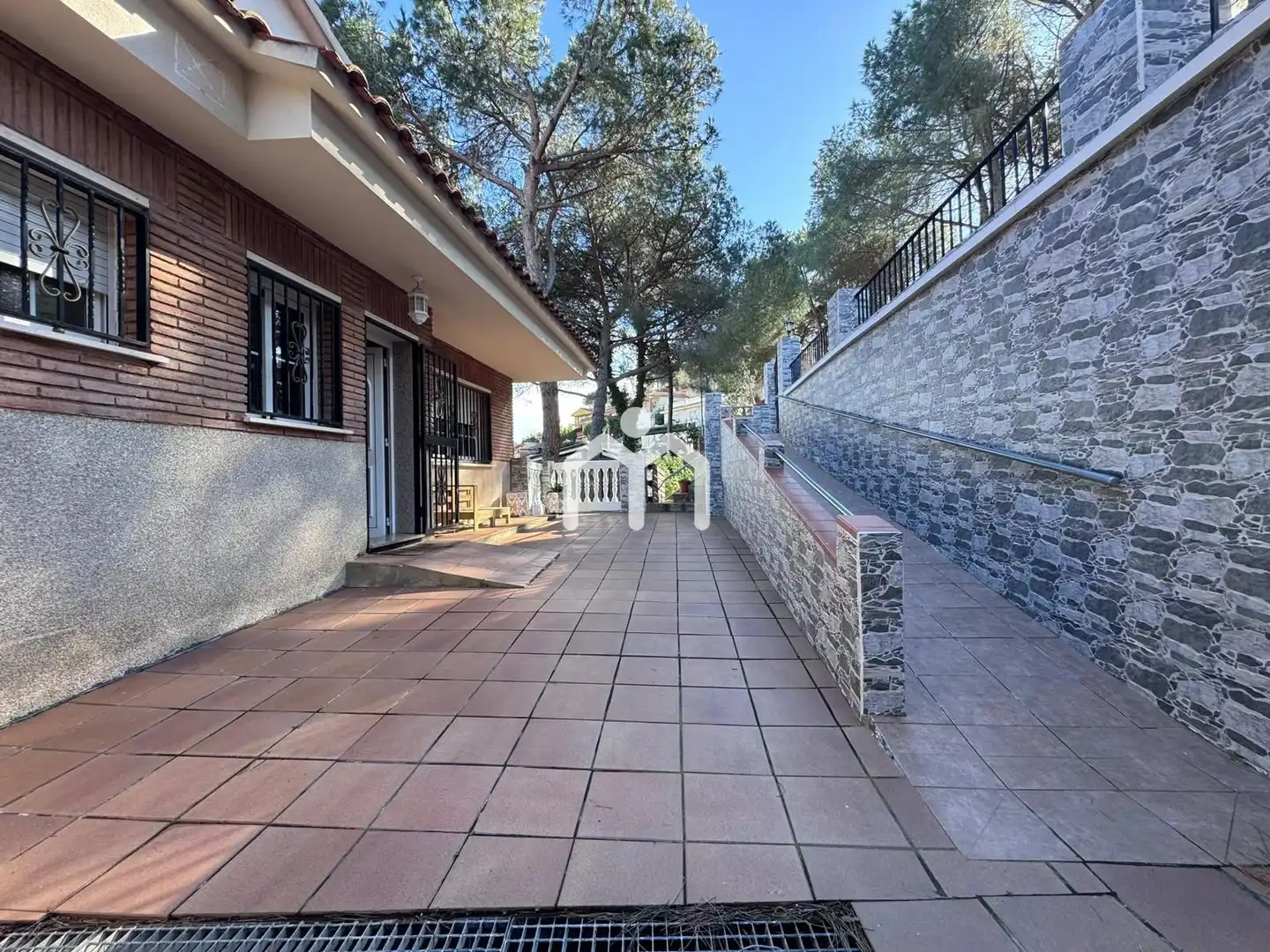 Casa con terraza en venta en Urbanitzacions, imagen 5