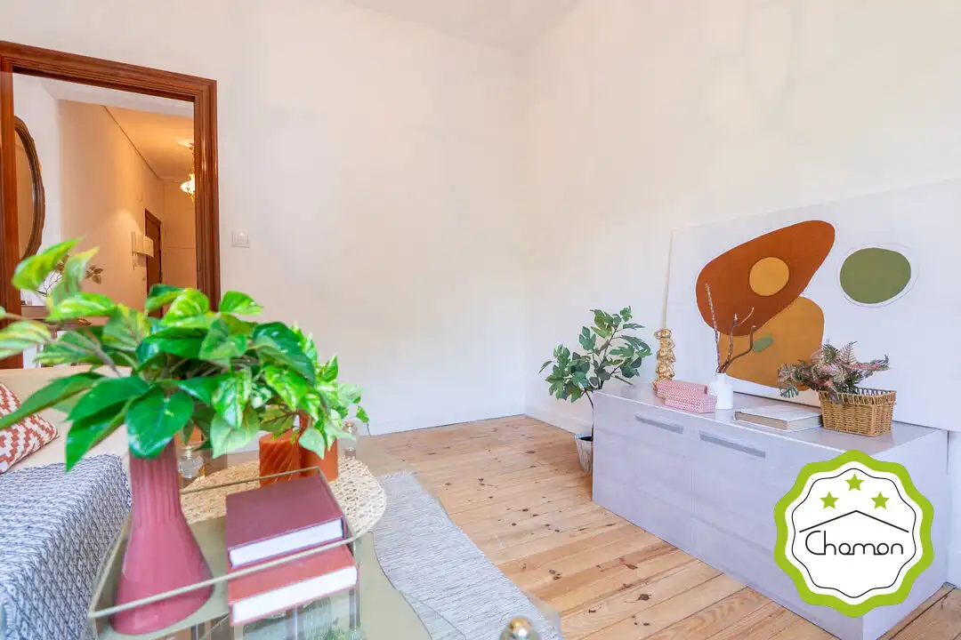 Sala de estar de Piso en venta en Bilbao  con Calefacción y Balcón