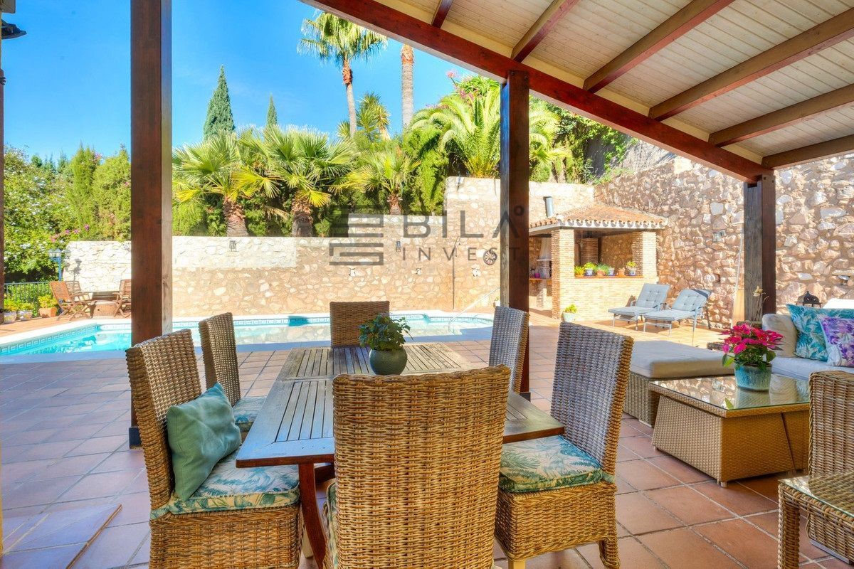 Terrassa de Casa o xalet en venda en Mijas amb Aire condicionat, Terrassa i Piscina