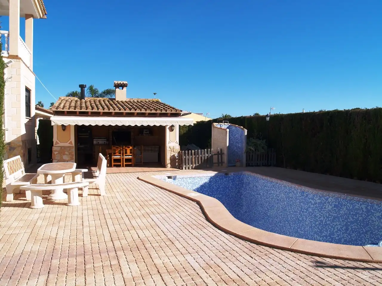 Chalet con piscina en venta en Pueblo - Urbanizaciones, imagen 8