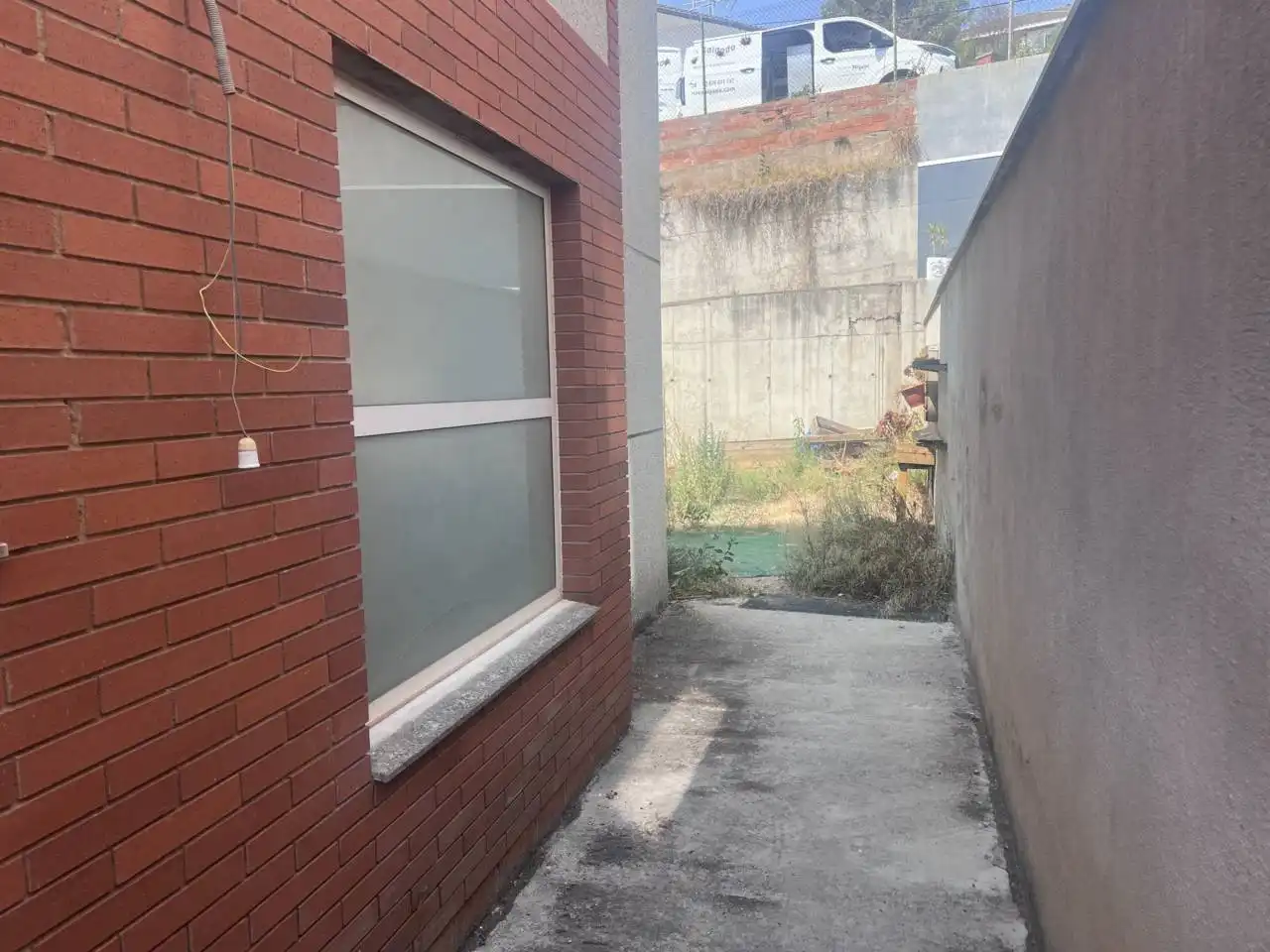 Vista exterior de Casa adosada en venda en Sentmenat amb Terrassa i Balcó
