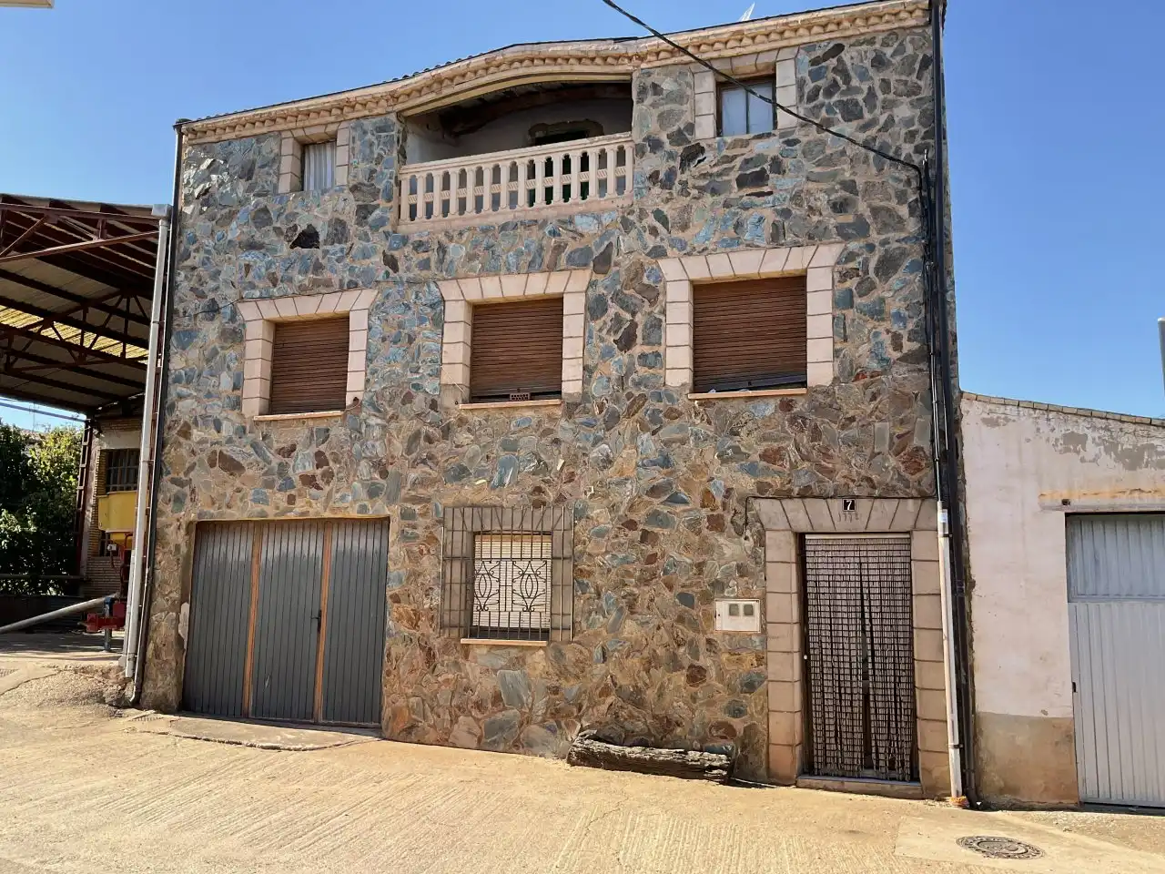 Vista exterior de Casa o chalet en venta en Villar de Torre con Calefacción y Amueblado