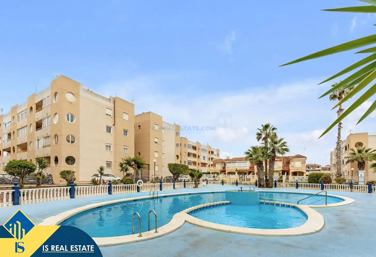 Apartament amb piscina en venda a Zona Carrefour - Urbanizaciones, imagen 4