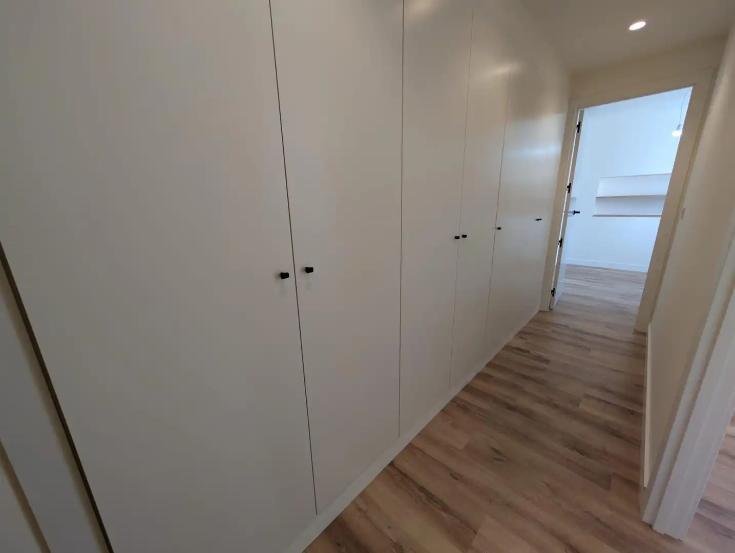 Flat for rent in Sevilla  with Air Conditioner, Heating and Balcony