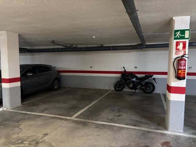 Garaje en Alquiler en Calle San Vicent Ferrer en Casco Urbano