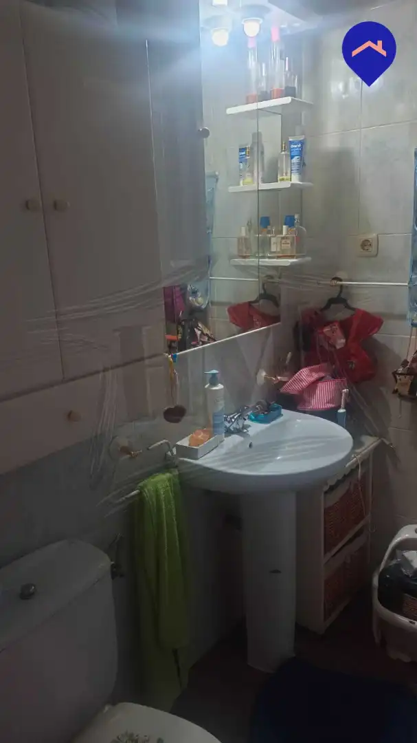 Baño de Casa o chalet en venta en Pioz con Jardín privado, Internet y Alarma