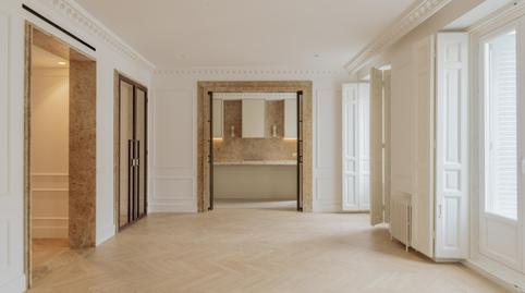 Foto 4 de Apartament en venda a  Calle de Fuencarral, 96, 3, Justicia - Chueca,  Madrid Capital