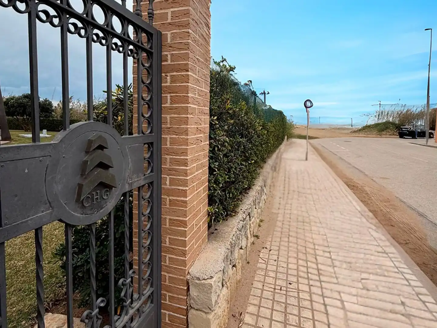 Vista exterior de Piso en venta en Dénia con Aire acondicionado, Calefacción y Trastero
