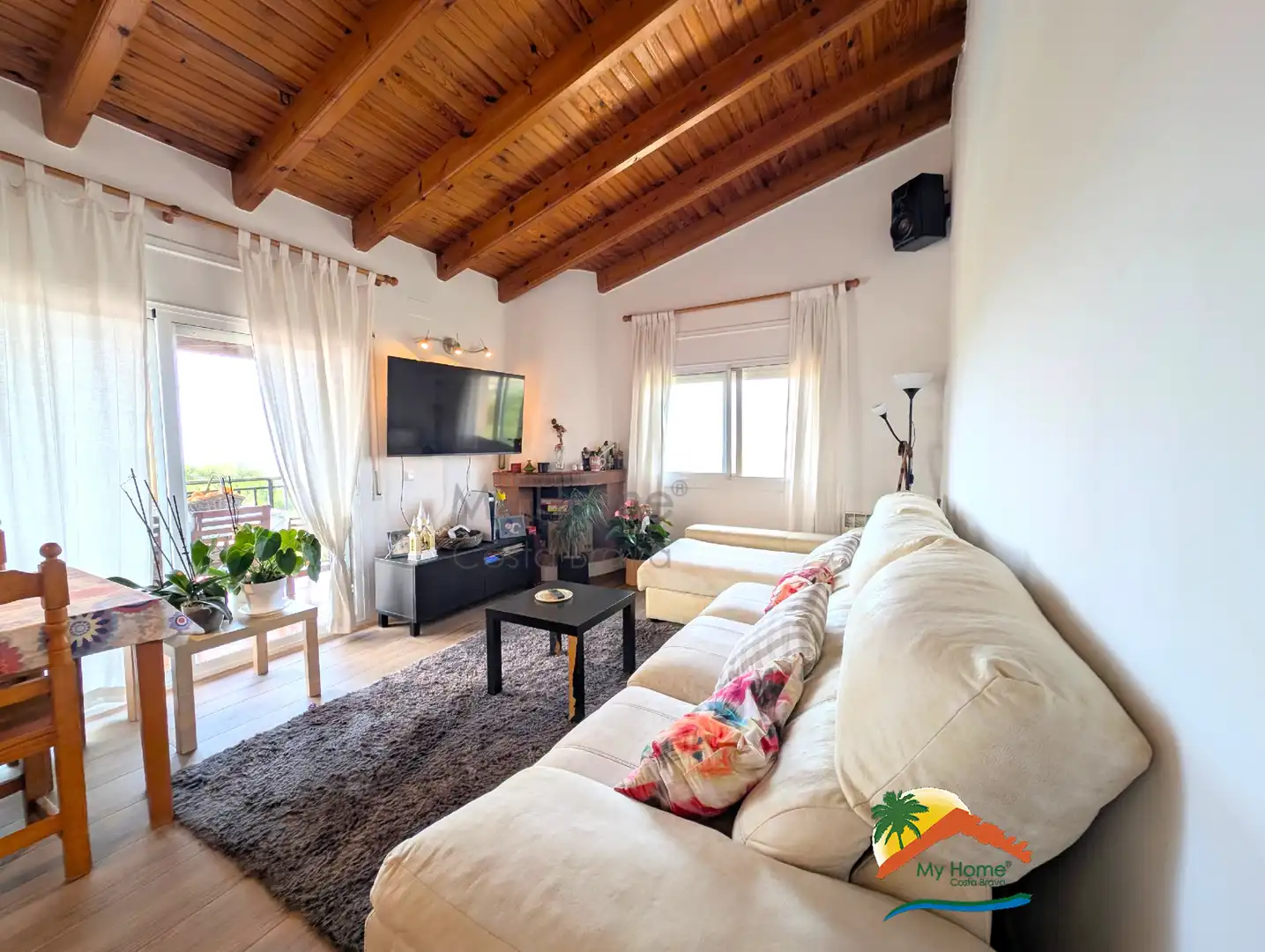 Sala d'estar de Casa o xalet en venda en Vidreres amb Calefacció, Jardí privat i Terrassa