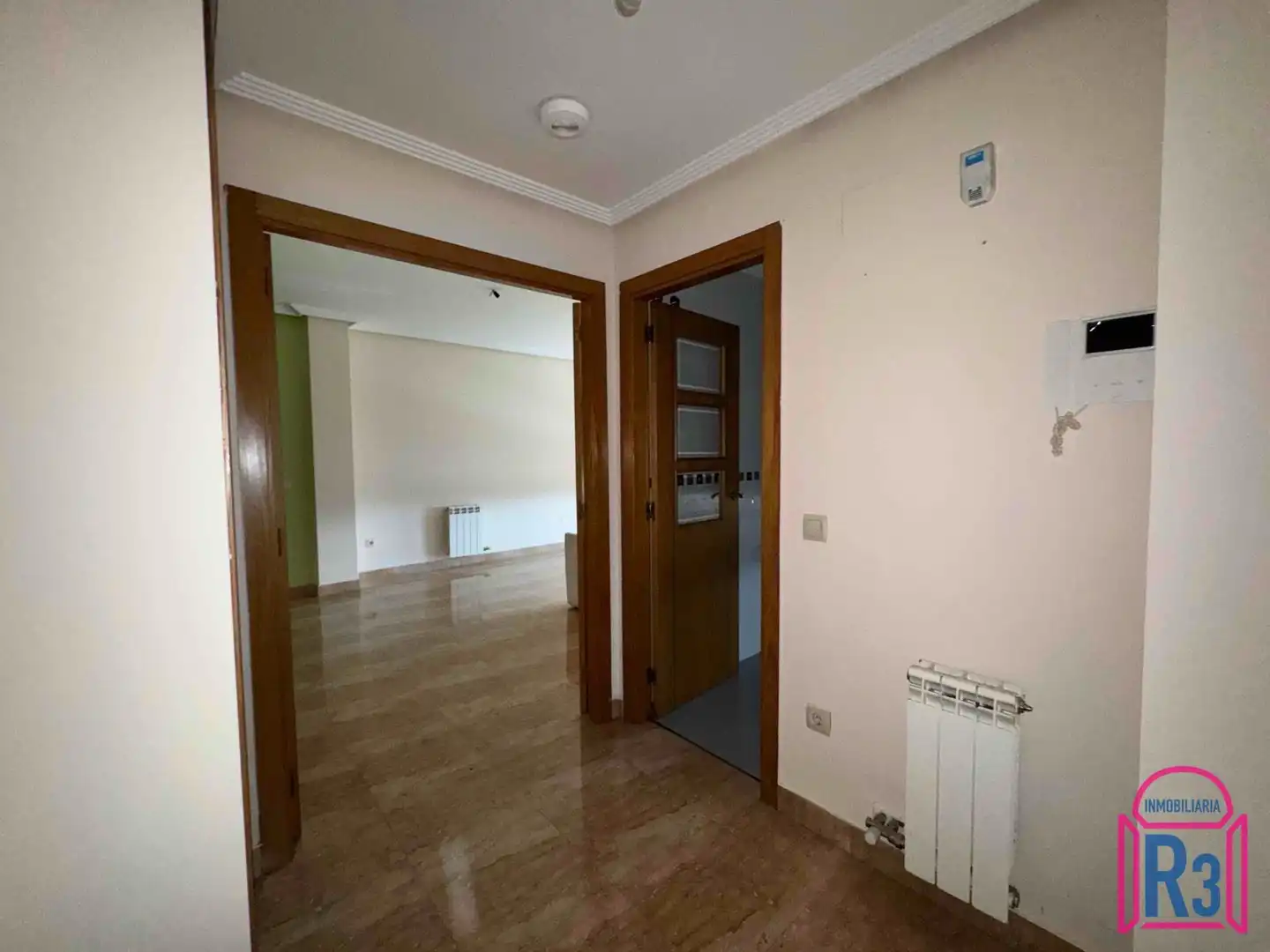 Dúplex en venta en Valverde de la Virgen con Calefacción, Terraza y Trastero