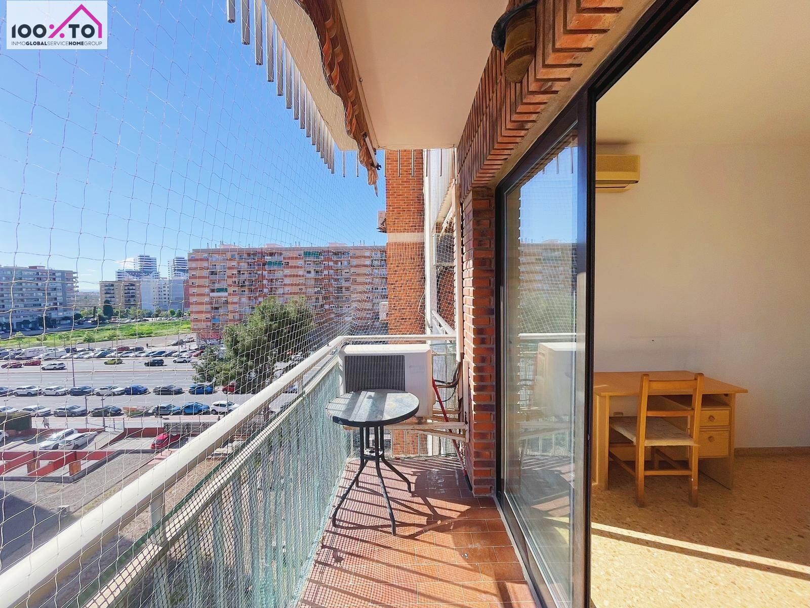 Terrassa de Apartament en venda en  Valencia Capital amb Balcó