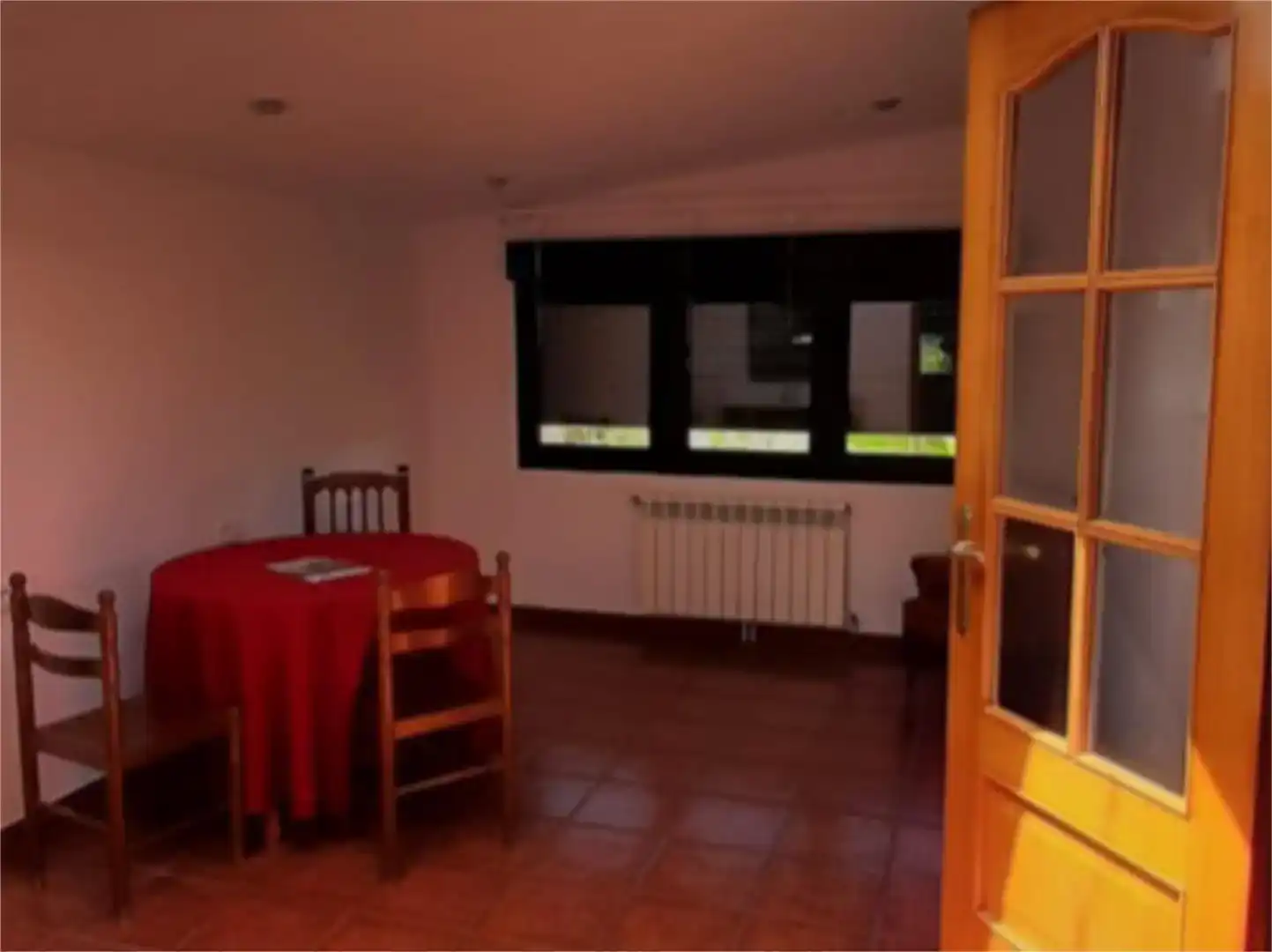Menjador de Casa o xalet de lloguer en Porto do Son amb Jardí privat, Parquet i Moblat