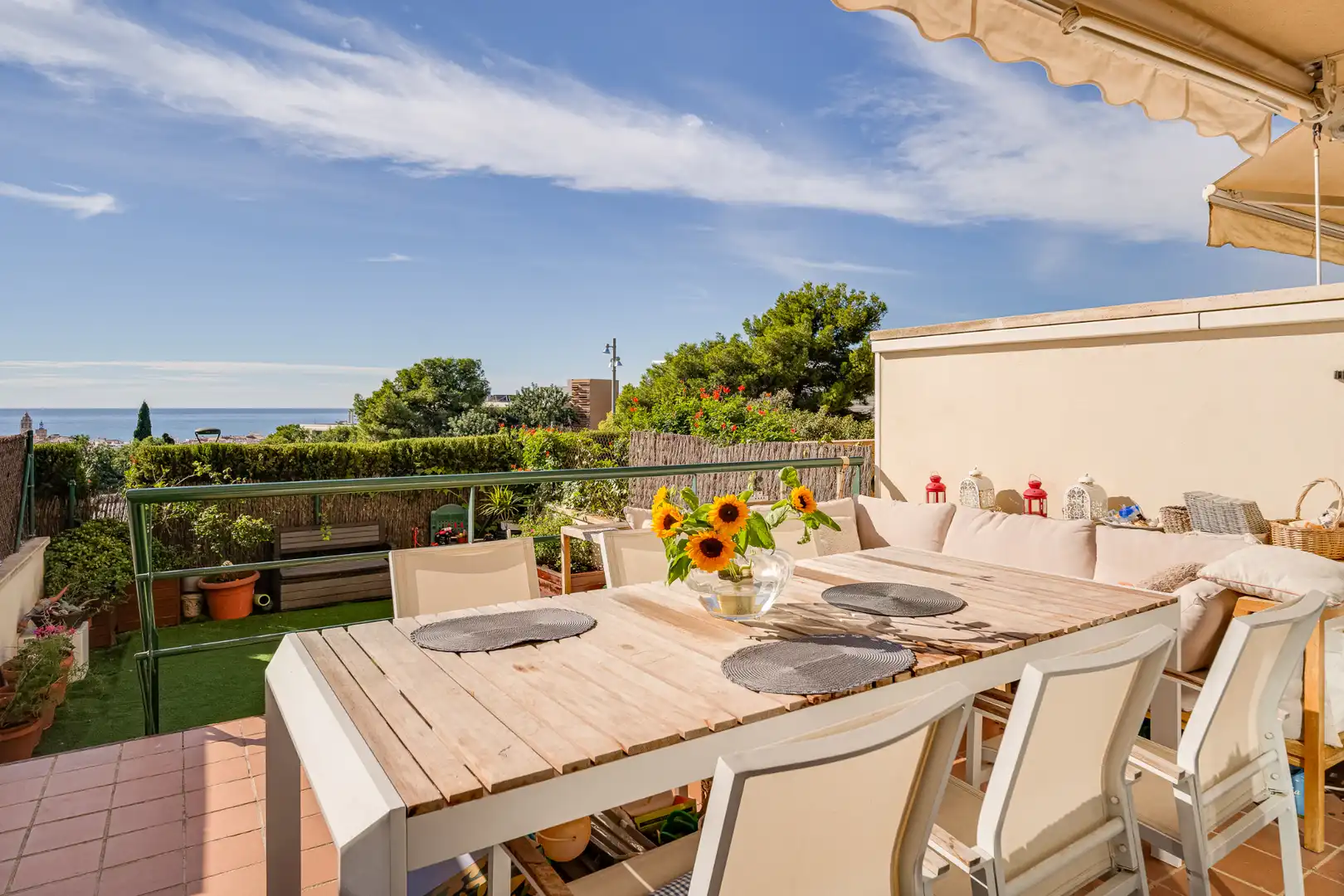 Maisonette mit Terrasse zum Verkauf in Carrer Pintor Marià Carbonellopis