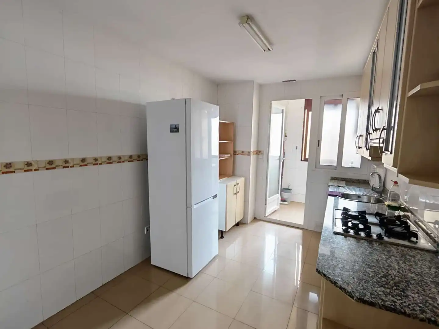Kitchen of Flat for rent in Murcia  with Air Conditioner, Heating and Washing machine