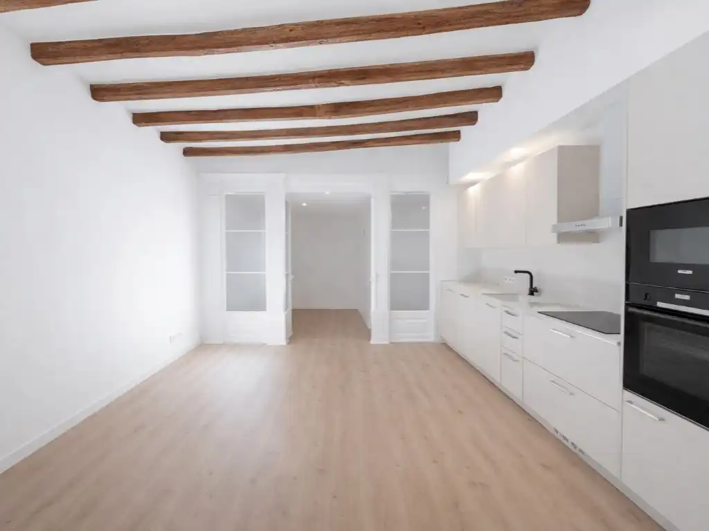 Kitchen of Flat for sale in Vilafranca del Penedès  with Air Conditioner, Heating and Oven