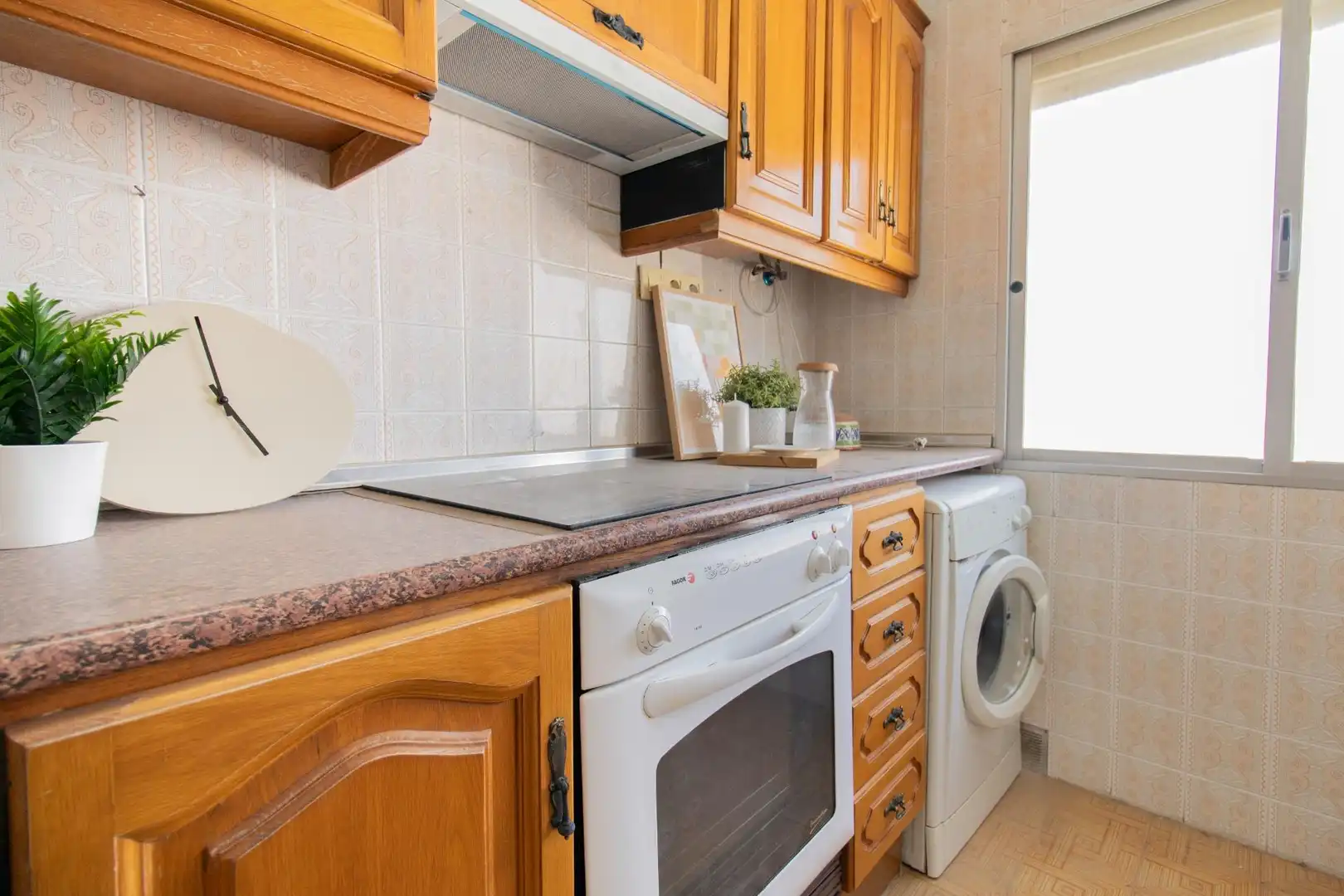 Kitchen of Flat for sale in Sagunto / Sagunt  with Furnished and Balcony