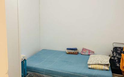 Bedroom of Flat to share in  Barcelona Capital  with Air Conditioner and Terrace