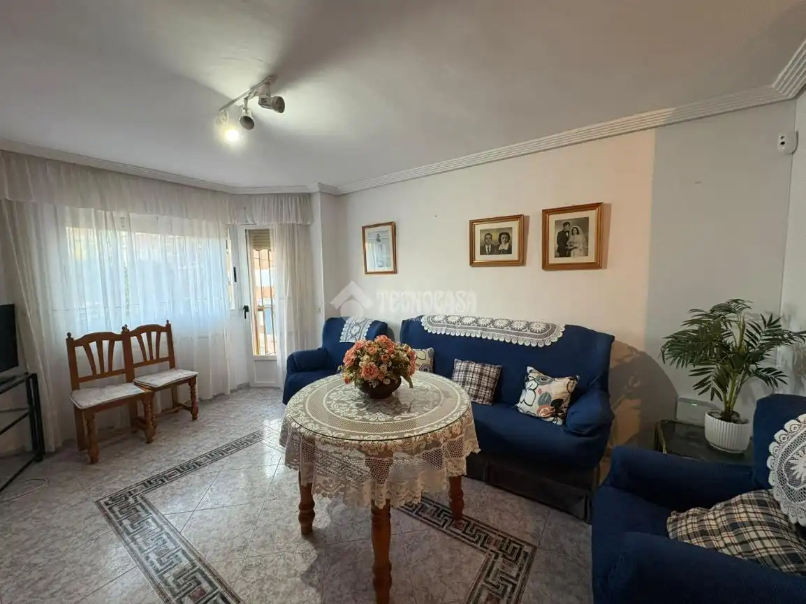 Piso con balcón en venta en Andújar