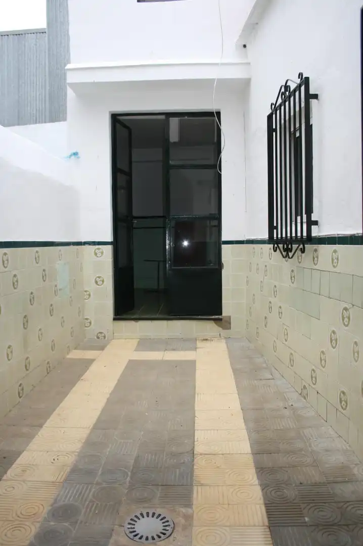 Casa adosada en venta en Carrión de los Céspedes