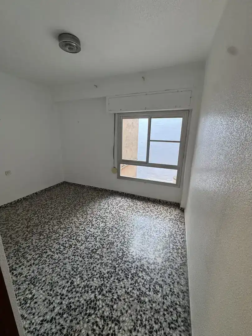 Habitación de Planta baja en venta en Sagunto / Sagunt