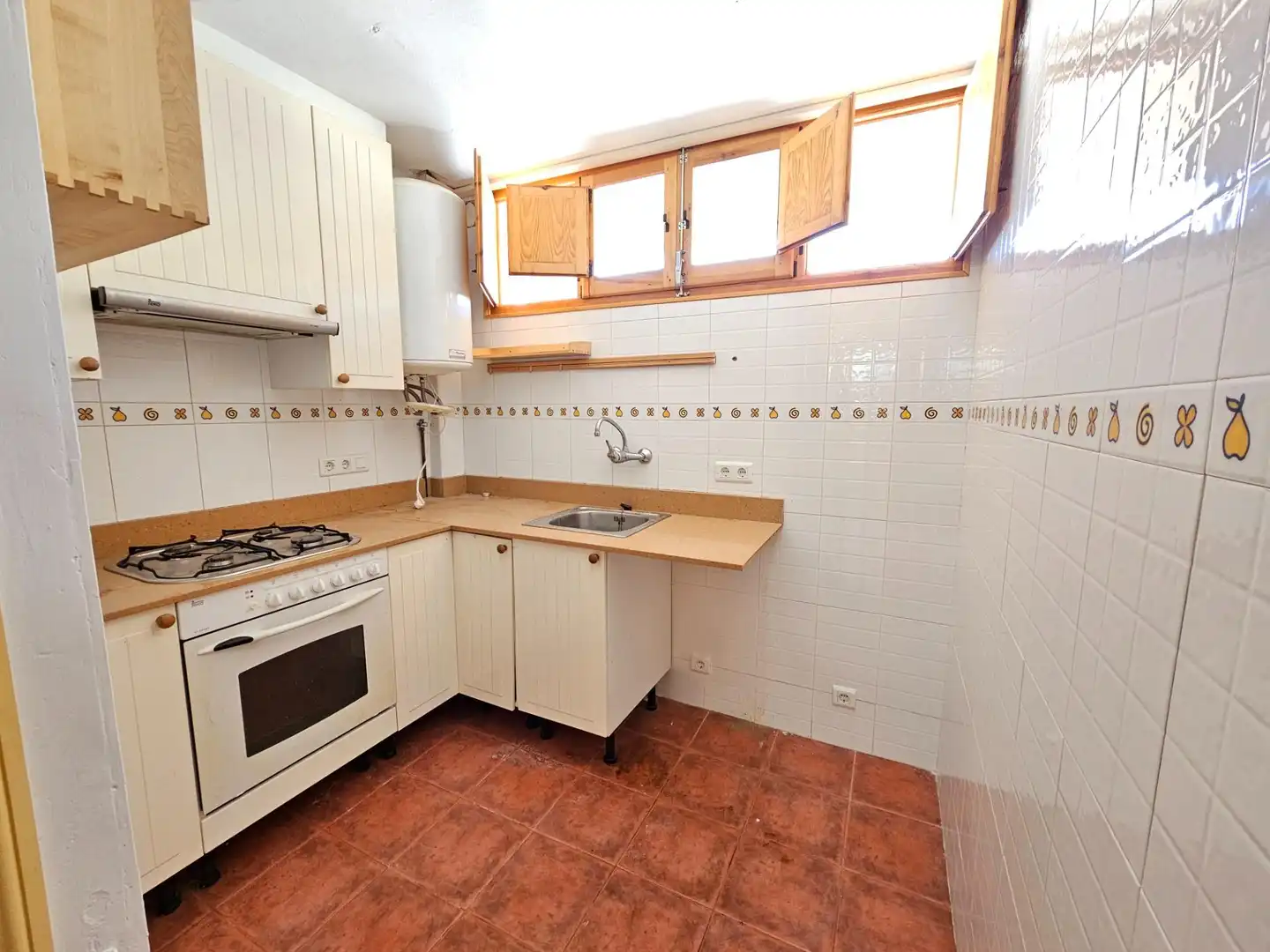 Cocina de Apartamento en venta en Alp con Calefacción