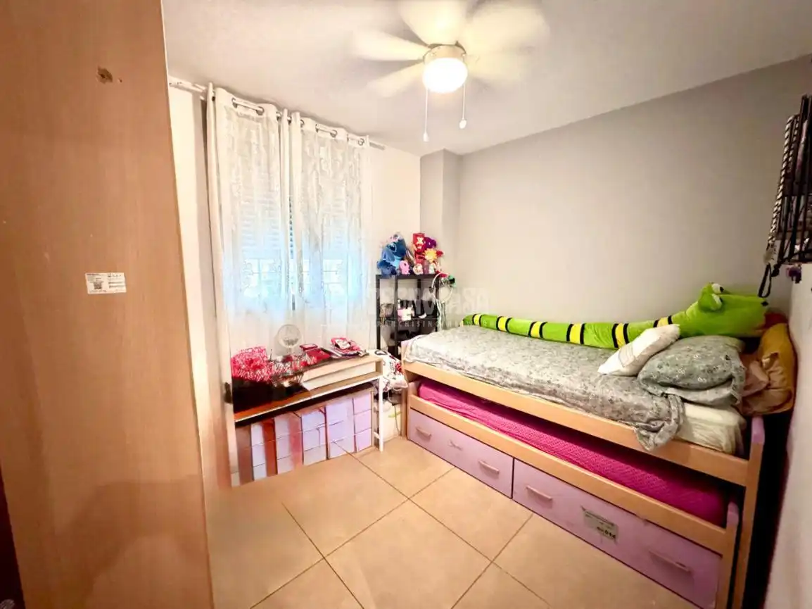 Piso en venta en Cañero