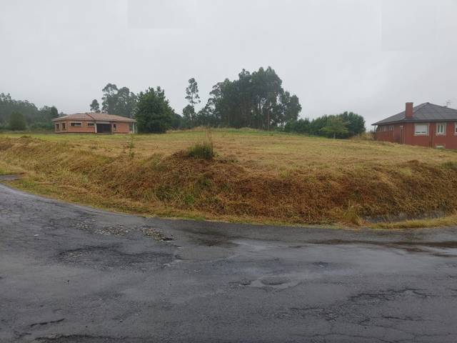 Terreno residencial en Venta en A Laracha