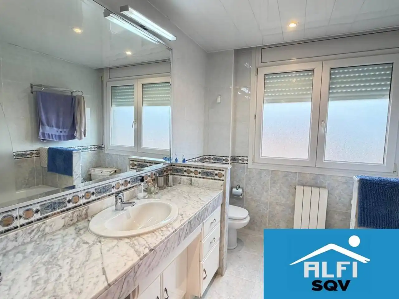 Bathroom of Houses for sale in Sant Quirze del Vallès  with Air Conditioner, Heating and Private garden