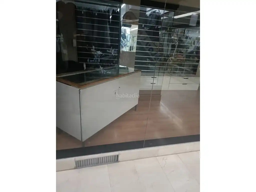 Commercial properties for rent in Rubí