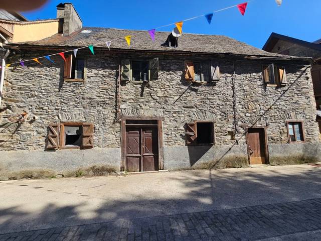 Casa-chalet en Venta en N/A en Es Bòrdes