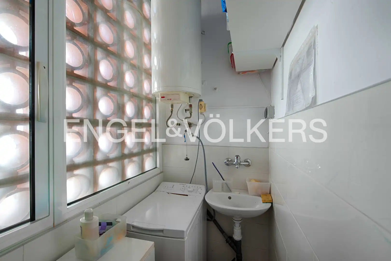 Piso con terraza en venta en Carrer Cant dels Ocells 38, imagen 16