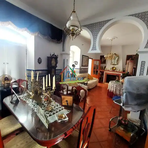 Casa adosada en venta en Cala con Terraza, Trastero y Amueblado