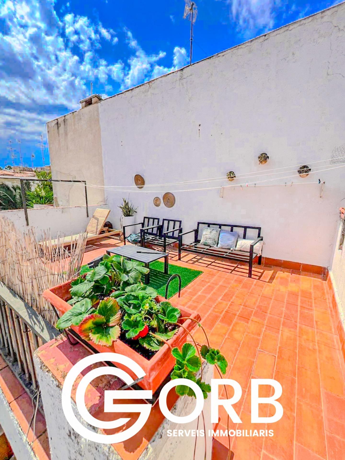 Terrassa de Casa o xalet en venda en Mataró amb Calefacció, Jardí privat i Terrassa