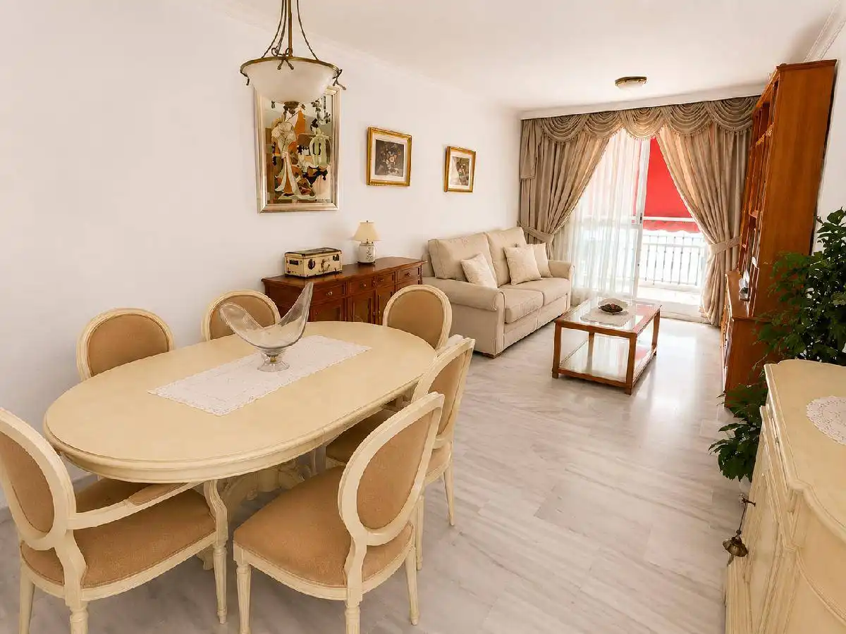 Comedor de Piso en venta en Marbella con Terraza