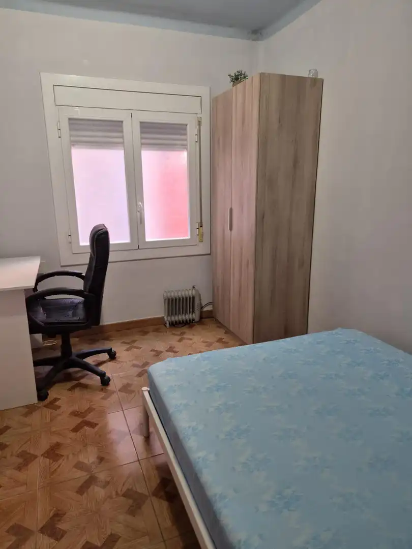 Bedroom of Flat for rent in Manresa  with Heating, Furnished and Balcony