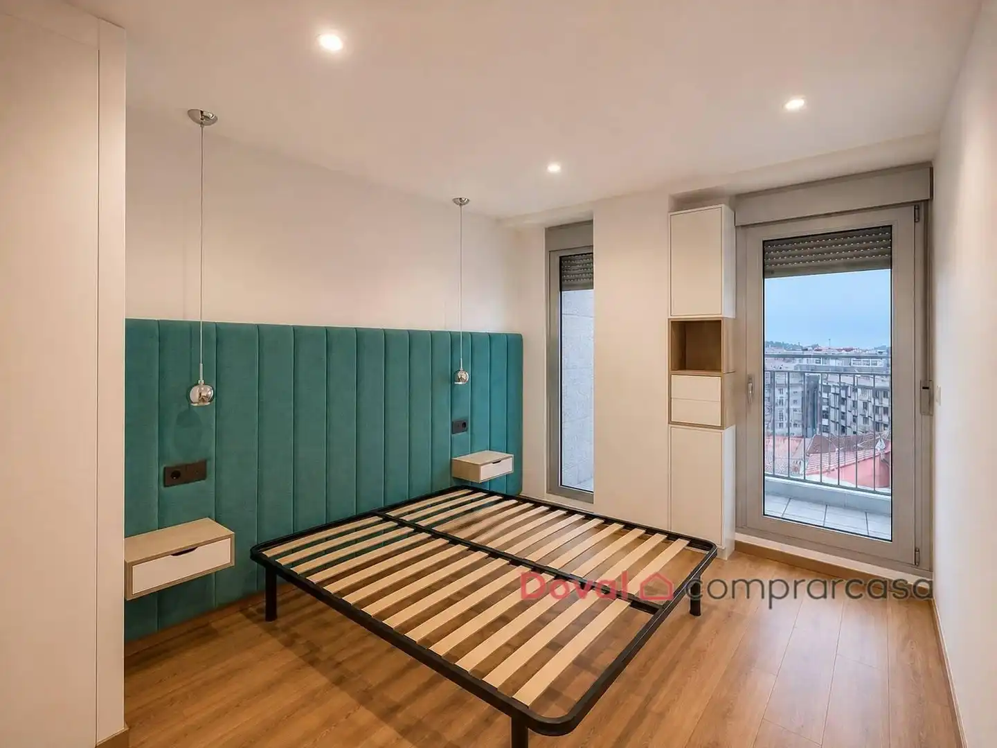 Schlafzimmer von Dachboden zur Miete in O Porriño   mit Heizung und Möbliert
